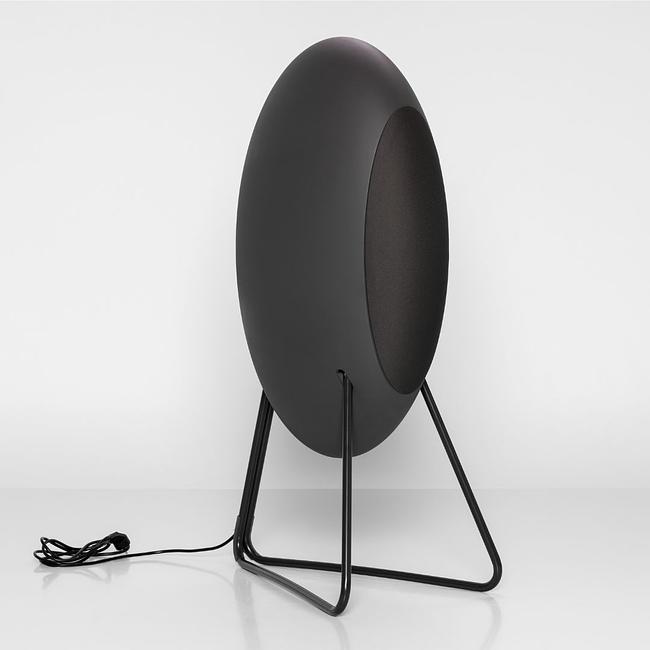 Loutd_musegg. Die preisgekrönte Designikone mit herausragendem Sound jetzt im flexiblen High-End-Abo. Ansicht Seite schräg Modell Grau